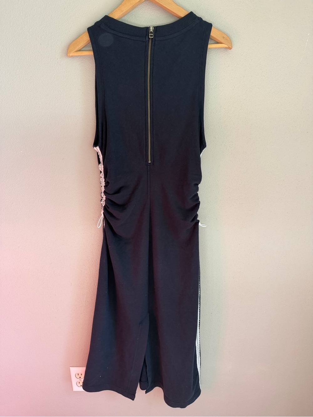 Anthropologie Like NEW Sleeveless Navy Floral Embroidered Midi Dress - Picture 7 of 13